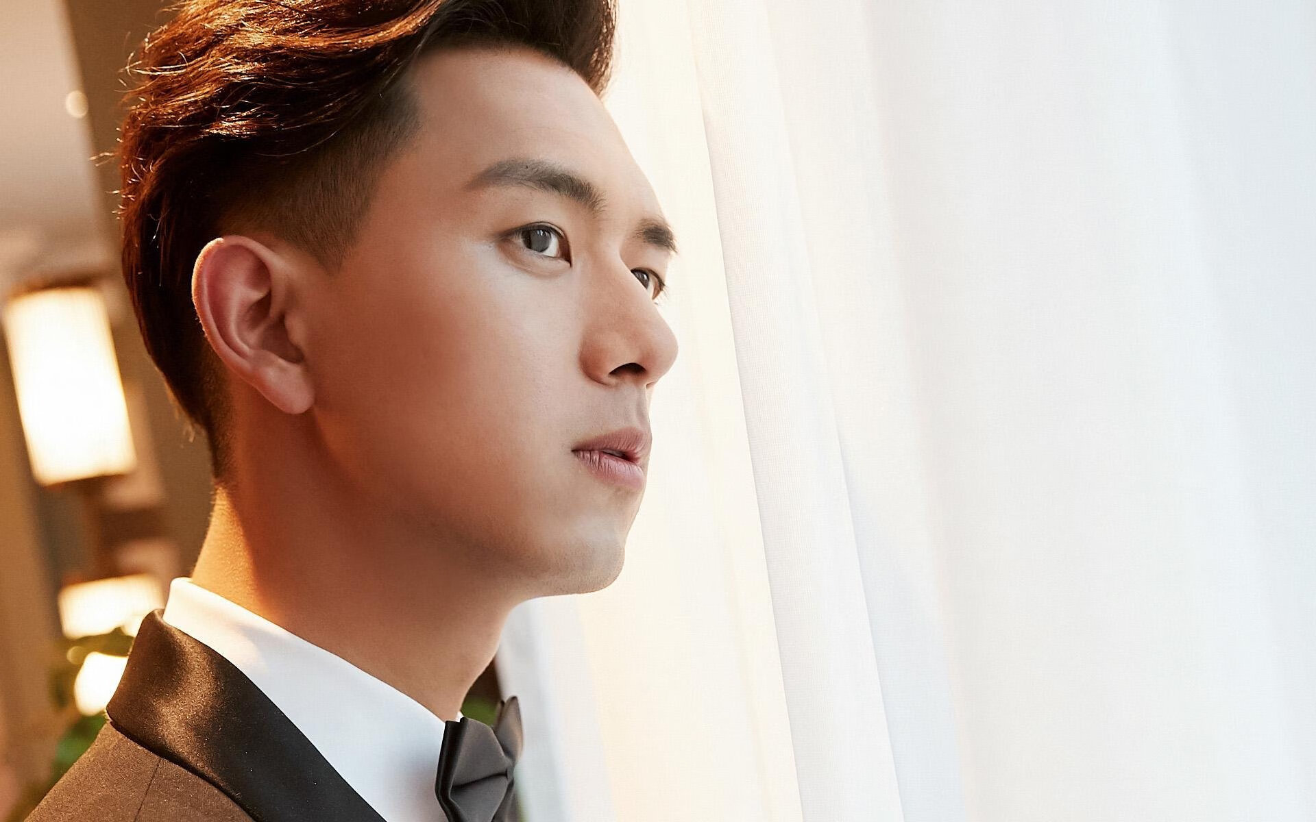 一战封神！西亚卡姆轰40+生涯夜率鹈鹕惊天逆转雄鹿